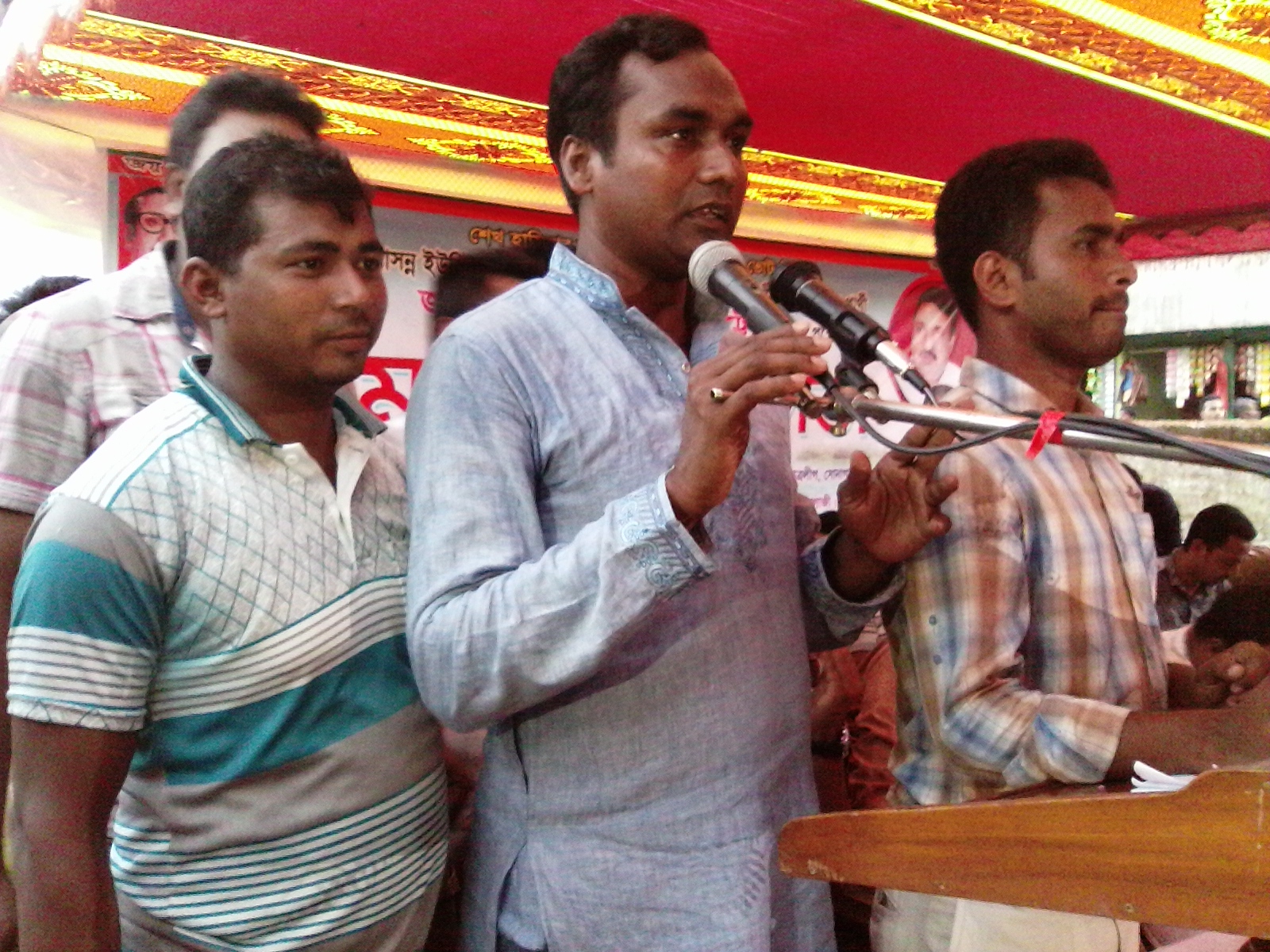 উন্নয়নের স্বার্থে নৌকায় ভোট দিন – কামরুল আনাম 