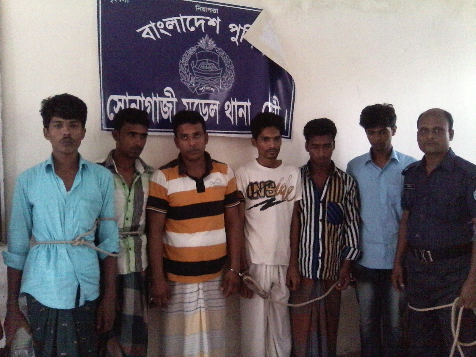 সোনাগাজীতে ৬ জুয়াড়ী গ্রেফতার ; কারাগারে প্রেরন