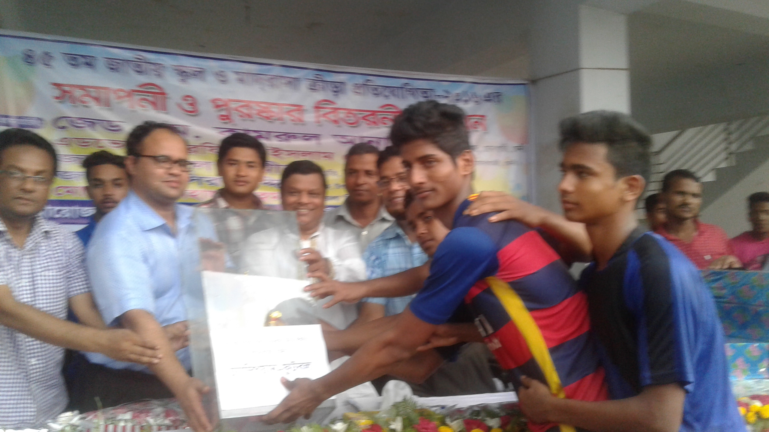 সোনাগাজীতে গ্রীষ্মকালীন ক্রীড়া প্রতিযোগিতার পুরষ্কার বিতরন 