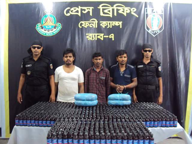 ফেনীতে পেন্সিডিল ও গাজাসহ ৩ মাদক ব্যাবসায়ী গ্রেফতার