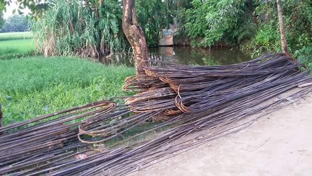 সোনাগাজীতে মা ও শিশু হাসপাতাল নির্মানে   নিম্মমানের কাঁচামাল ব্যাবহারের অভিযোগ