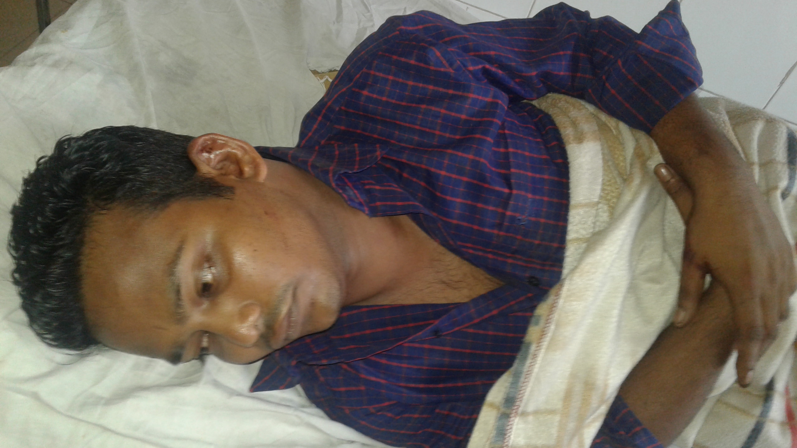 সোনাগাজীতে ছাত্রলীগ নেতাকে অপহরন করে হত্যার চেষ্টা