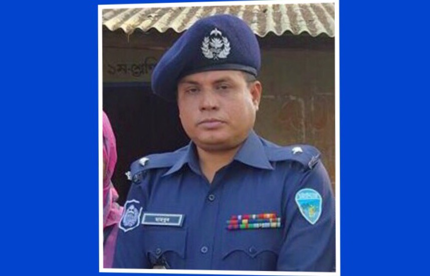 ফেনী মডেল থানার ওসি মাহবুব মোরশেদকে চট্রগ্রামে বদলি