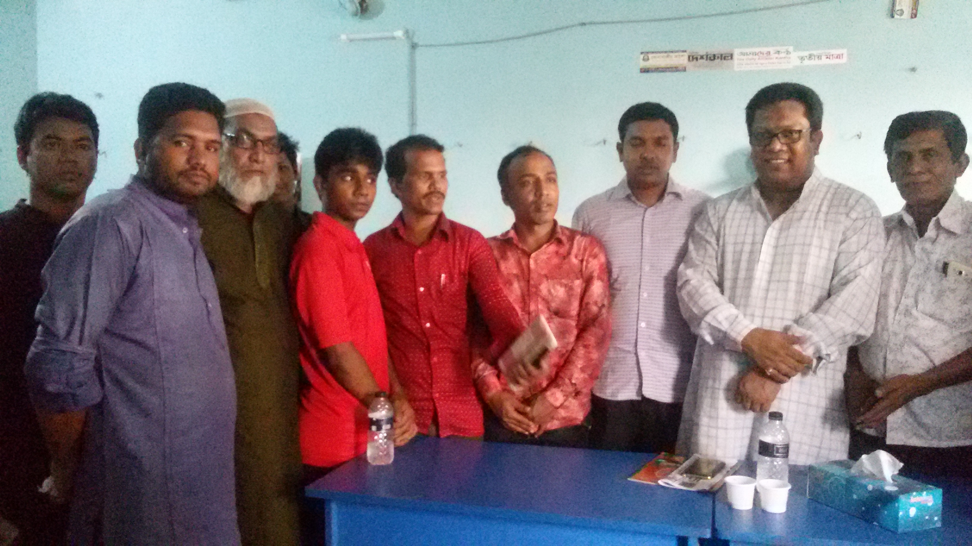 সোনাগাজী প্রেসক্লাব নেতৃবৃন্দের সাথে জাতীয় পার্টির নেতা রিন্টু আনোয়ারের মতবিনিময়