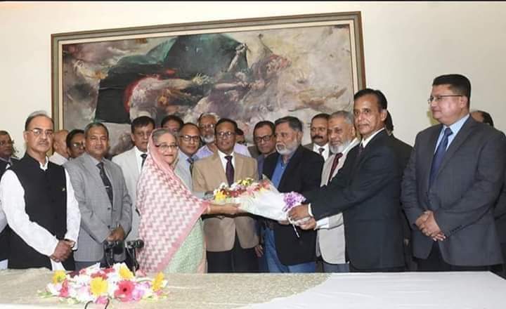    সশস্ত্র বাহিনীর সাবেক দেড়শ কর্মকর্তা নামছেন নৌকার পক্ষে